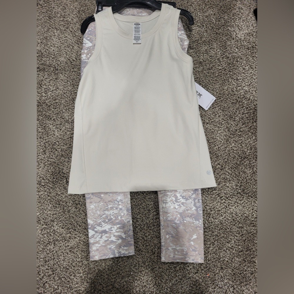 RBX‎ Active Womens 2 Piece Set Tank Top and Camo Leggings Cream Tan XS CRHSI23
